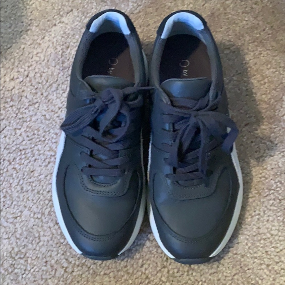 NWOT Black Everlane Sneakers